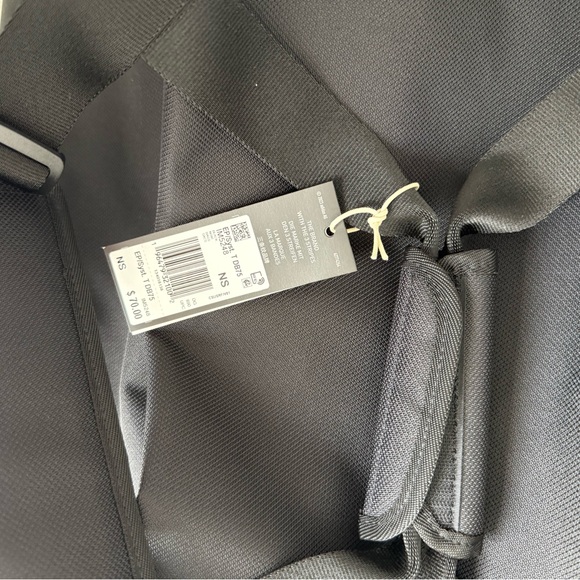 Adidas Large Black Duffel Bag - Picture 7 of 7